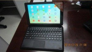 And the real keyboard, notice the differences from the promo photo?