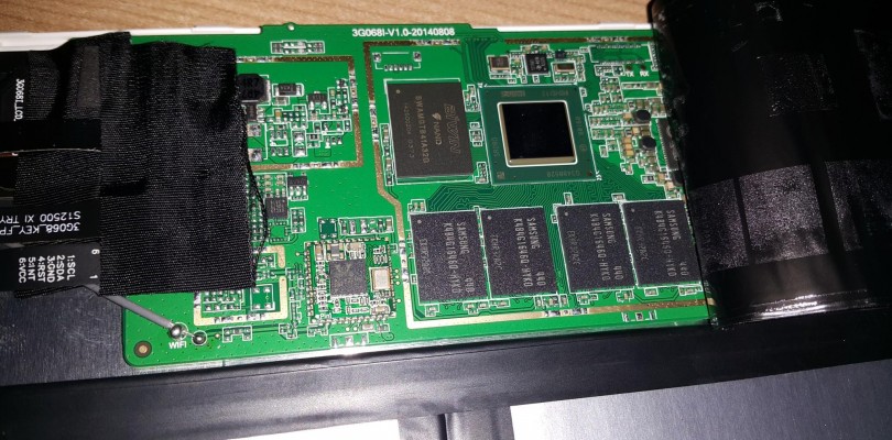 Teclast X98 Air II photos of the internal components
