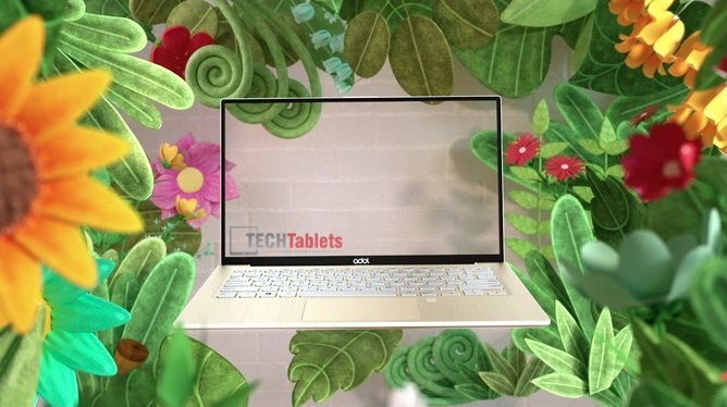 ASUS Adol